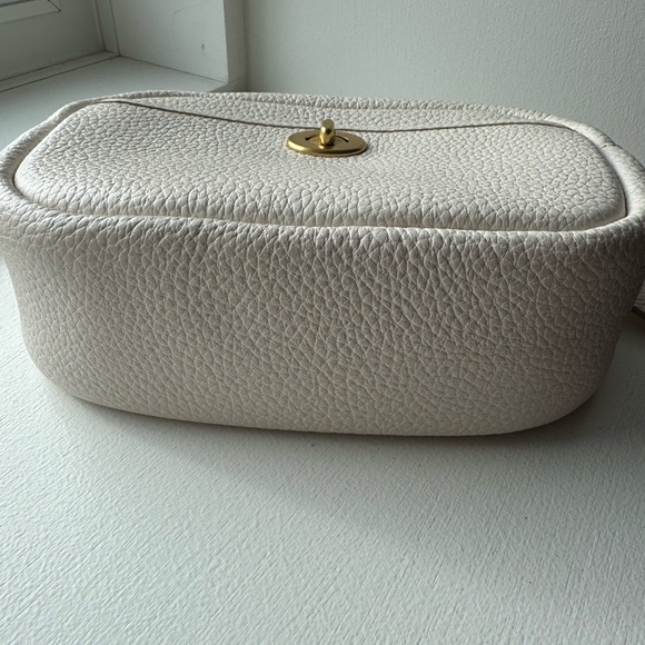 Coach Camera Bag with Removable Shoulder Strap - Picture 6 of 9